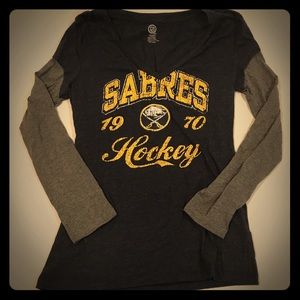 Buffalo Sabres Long Sleeve Vintage T-shirt (S)